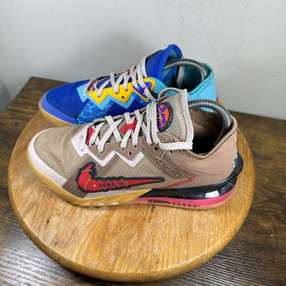 Nike LeBron 18 Low Wile E. vs Roadrunner Space Jam Men\'s Size 7 Shoes CV7562-401 main image 6